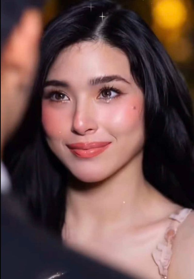 AI Crying-Face Filter (CapCut Pioneer) by @jqvahzqek5 on TikTok