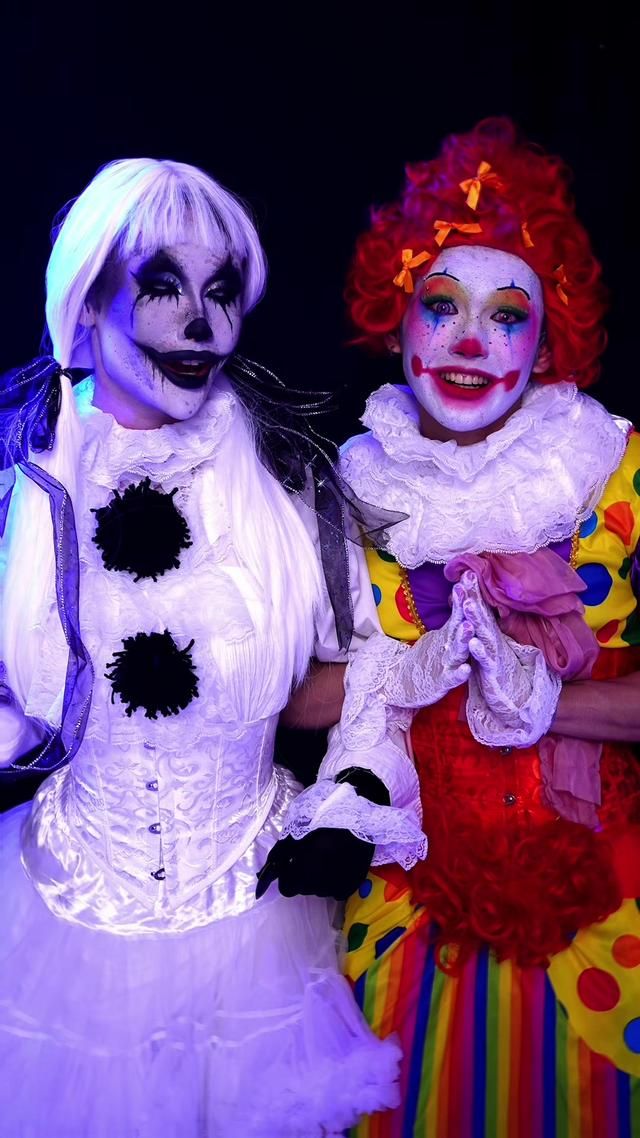 Halloween Makeup Transition by @raeinhyer on TikTok