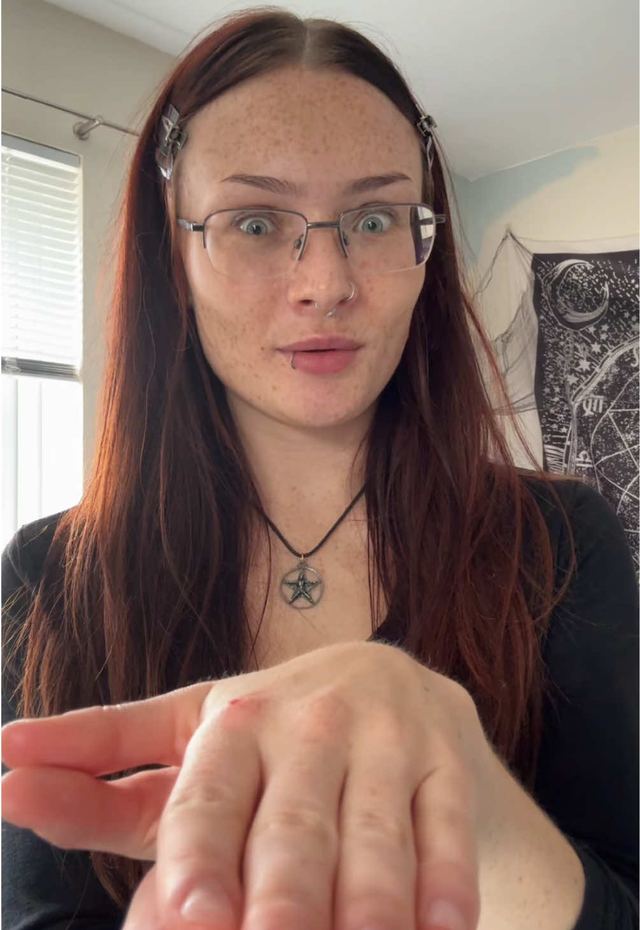 Dab and Glow Up by @maisyevil on TikTok
