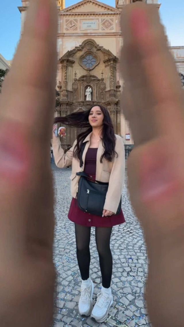 Pose-Match Transition by @ellaandessa on TikTok